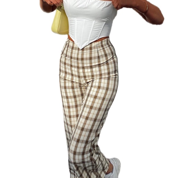 Princess Polly High Waisted Pants - Picture 3 of 5